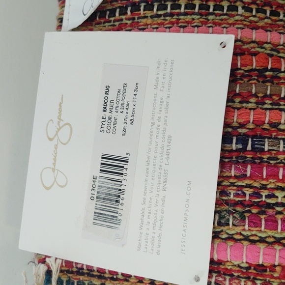 Jessica Simpson Decorative Fashion Rug Style Radco Rug NWT - Picture 7 of 7